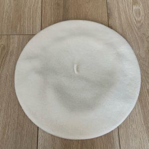 Adorable white beret